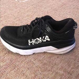 HOKA One One Bondi 7 Black Running Shoes Size 6.5